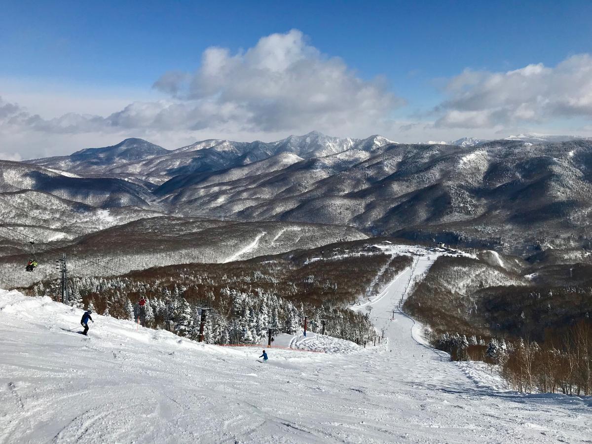 奥志賀高原 やまのまにまに 2*